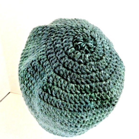 Green Beanie Stripe Skull Cap Forest Woods Hat Handmade Crochet Knit USA OS - Picture 4 of 6